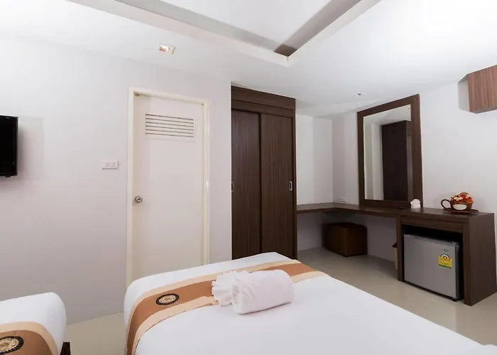 Royal Pratunam Hotel